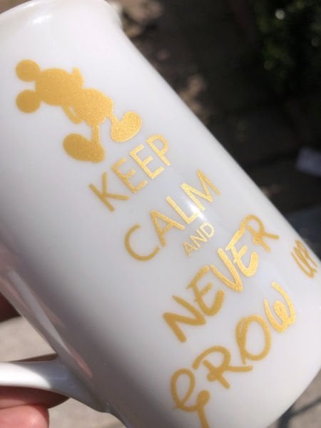 Keep Calm (metalik sarı) Kupa